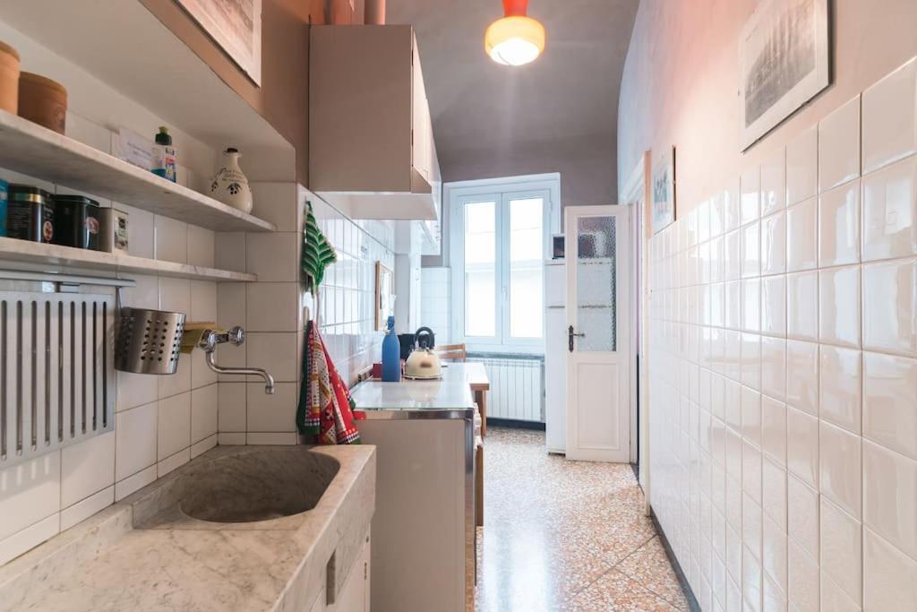 Le Finestre Sul Mare Apartman Albissola Marina Kültér fotó